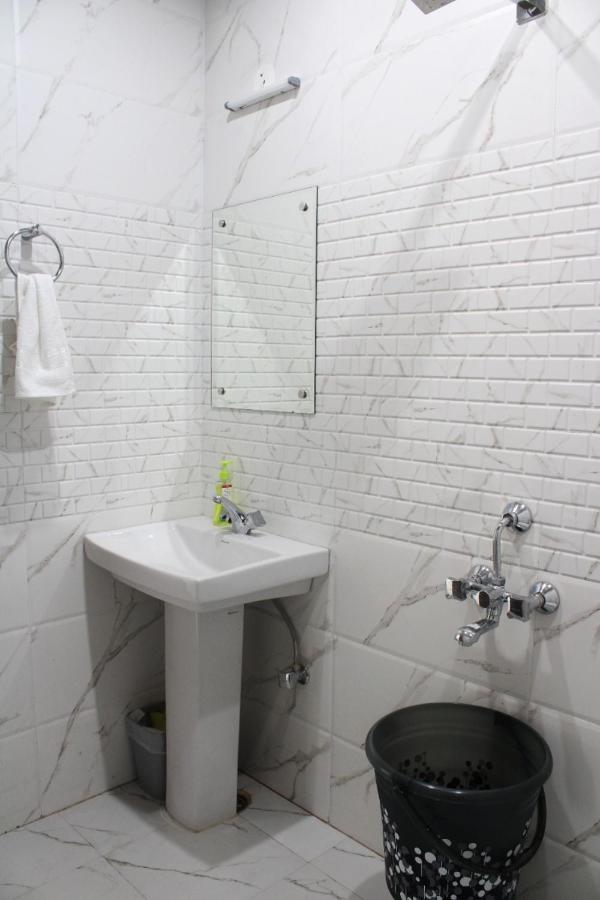 Him Aashrey B&B Homestay Shimla Exterior foto